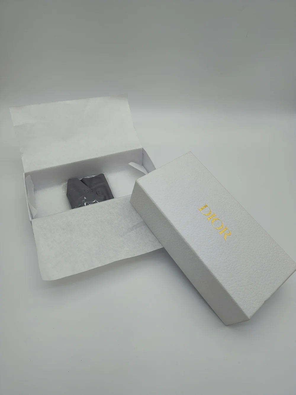 DIOR Eyewear Presentation Box Glasses Case Cleaning Cloth Authentic White Gold